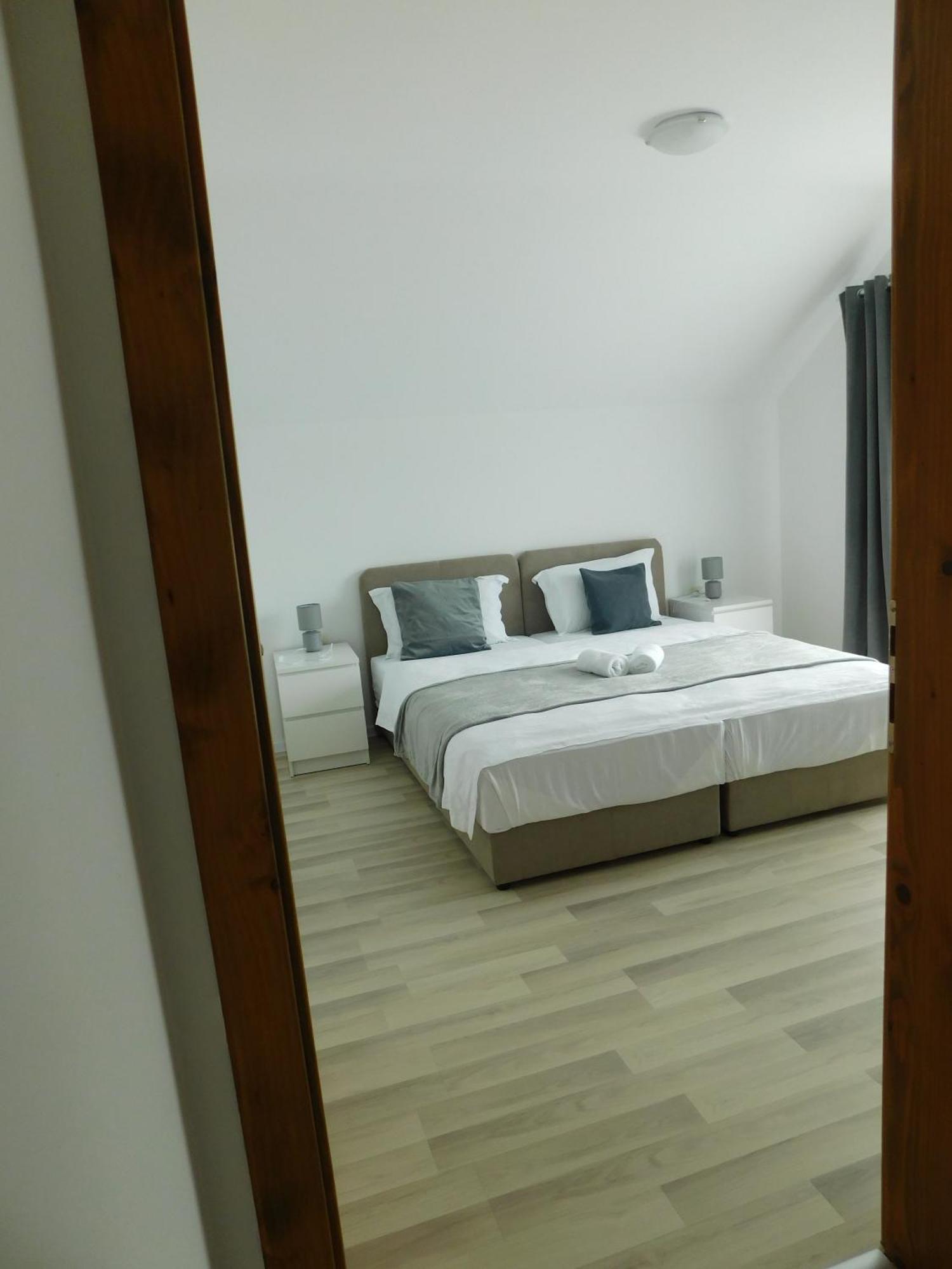 אוטוצאץ Apartman Nativis מראה חיצוני תמונה