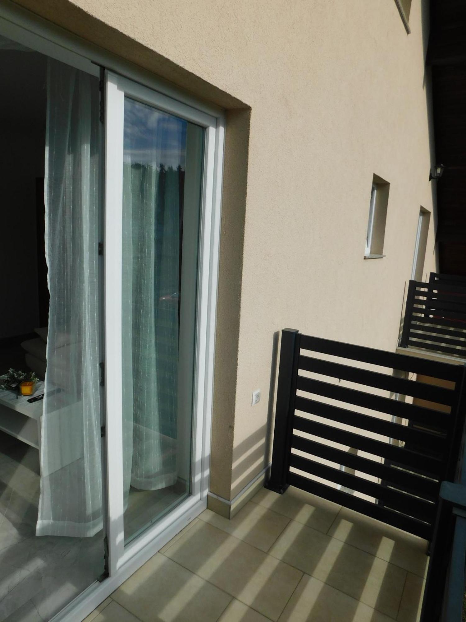 אוטוצאץ Apartman Nativis מראה חיצוני תמונה