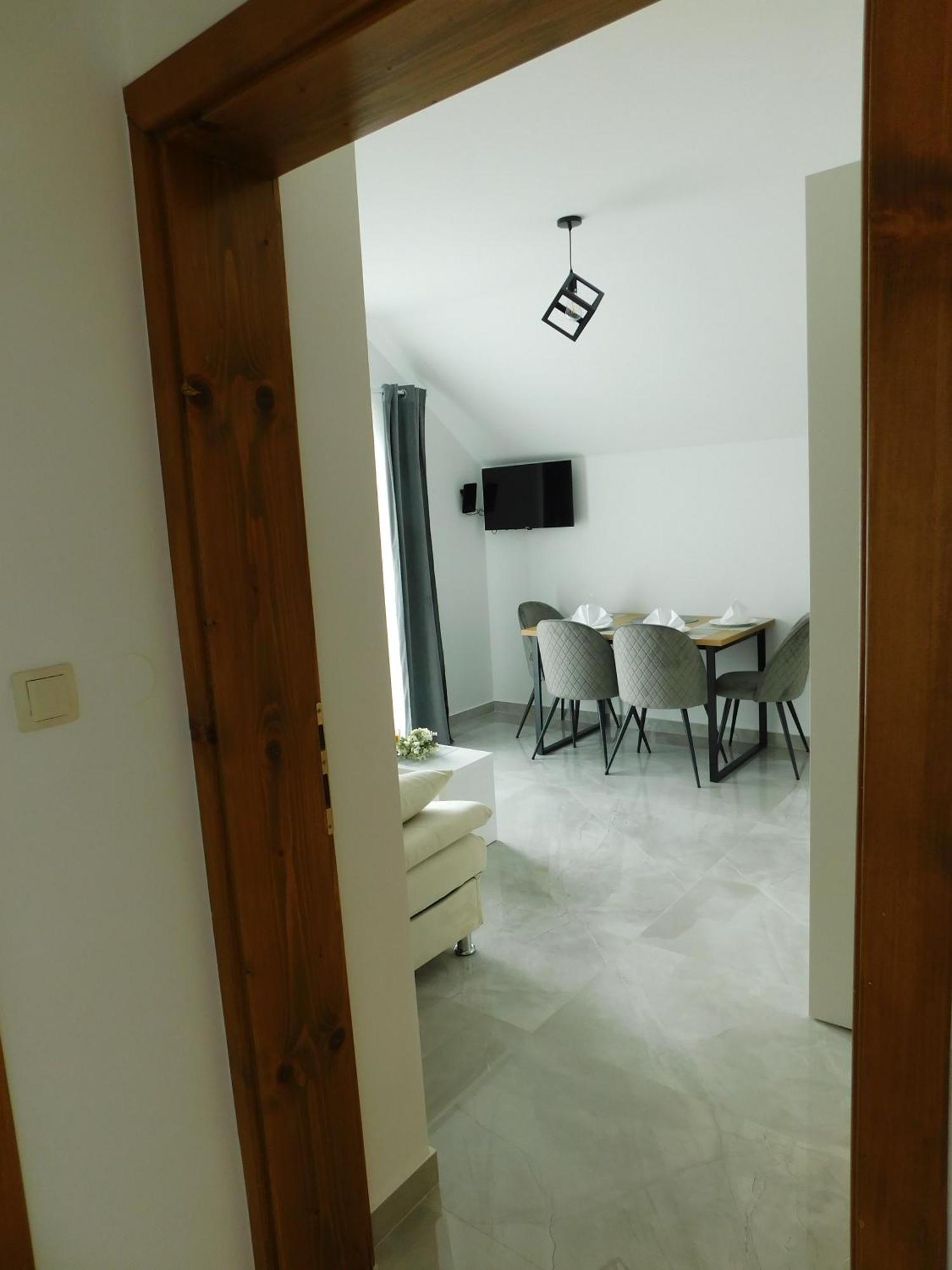 אוטוצאץ Apartman Nativis מראה חיצוני תמונה